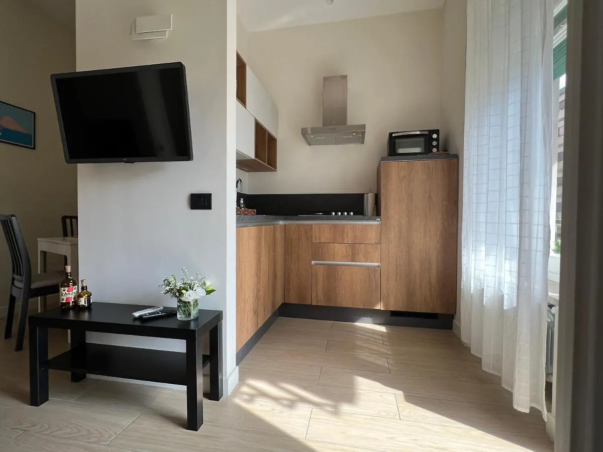 Ma Petite Maison Nápoly 0*,  Olaszország